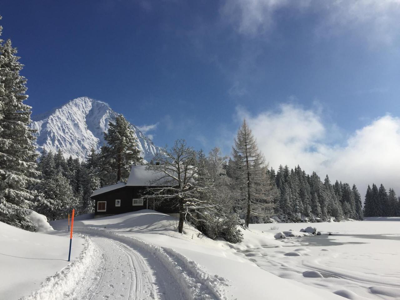 Hotel Gaestehaus Schaefli Intschi Zewnętrze zdjęcie